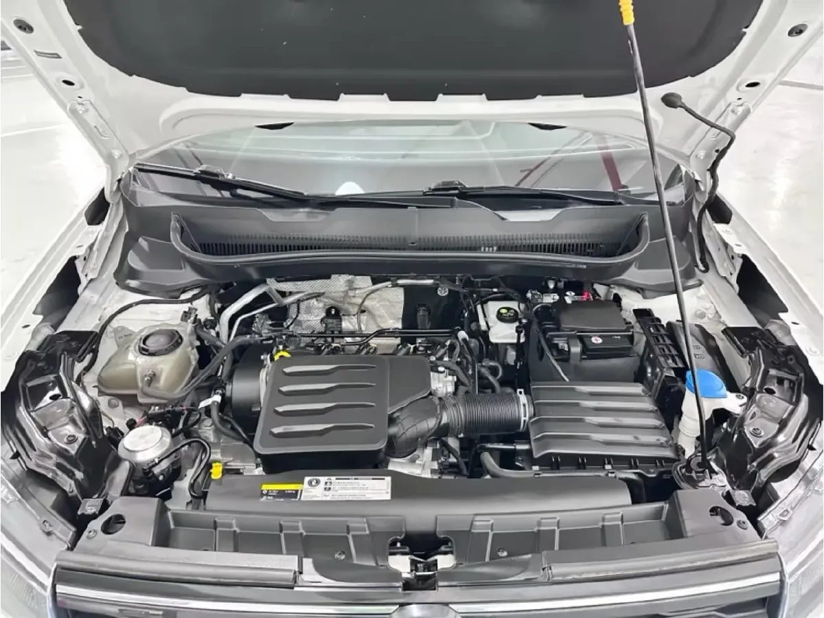 2023 Volkswagen T-Cross 1.5L 113HP L4 6AT,autocango,china used car exporter,china ev exporter,chinese used car exporter,chinese used ev exporter