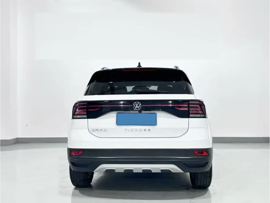 2023 Volkswagen T-Cross 1.5L 113HP L4 6AT,autocango,china used car exporter,china ev exporter,chinese used car exporter,chinese used ev exporter