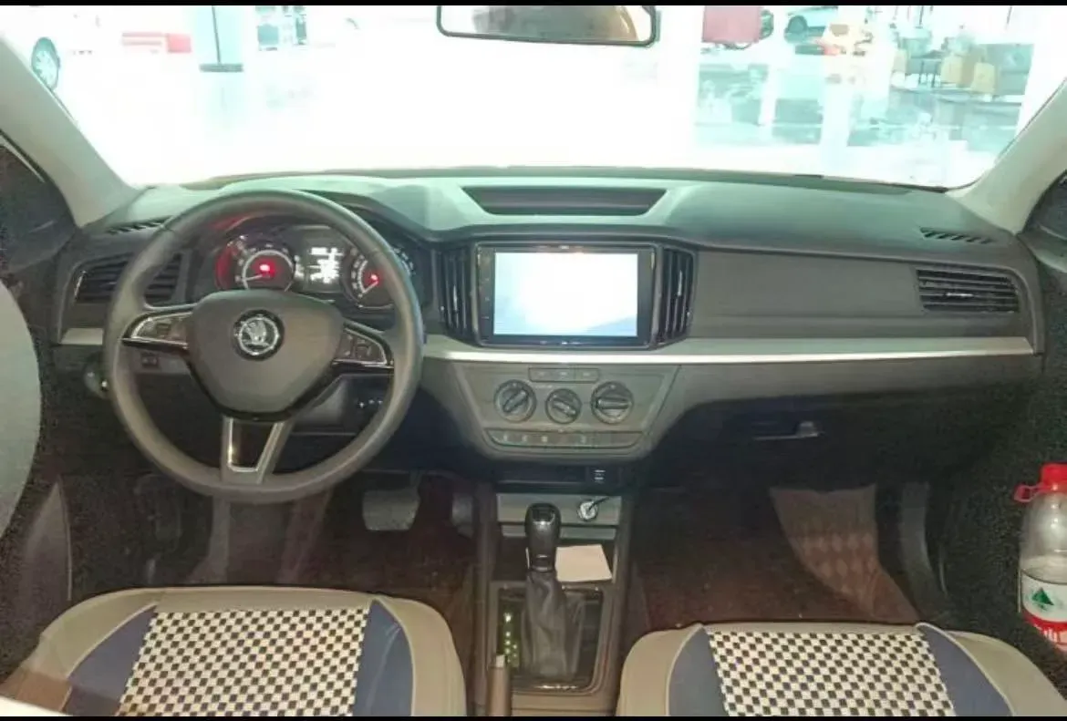 2024 Skoda Kamiq 1.5L 109HP L4 6AT,autocango,china used car exporter,china ev exporter,chinese used car exporter,chinese used ev exporter