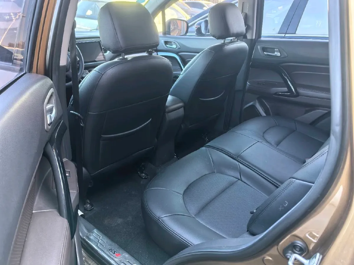 2015 GAC Trumpchi GS4 1.3T 137HP L4 7DCT,autocango,china used car exporter,china ev exporter,chinese used car exporter,chinese used ev exporter