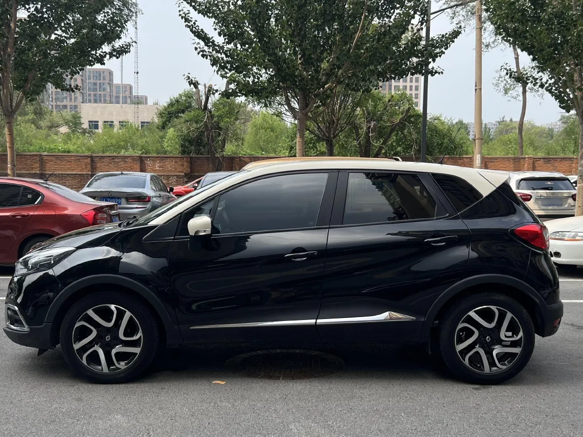 2015 Renault Captur 1.2T 116HP L4 6DCT,autocango,china used car exporter,china ev exporter,chinese used car exporter,chinese used ev exporter