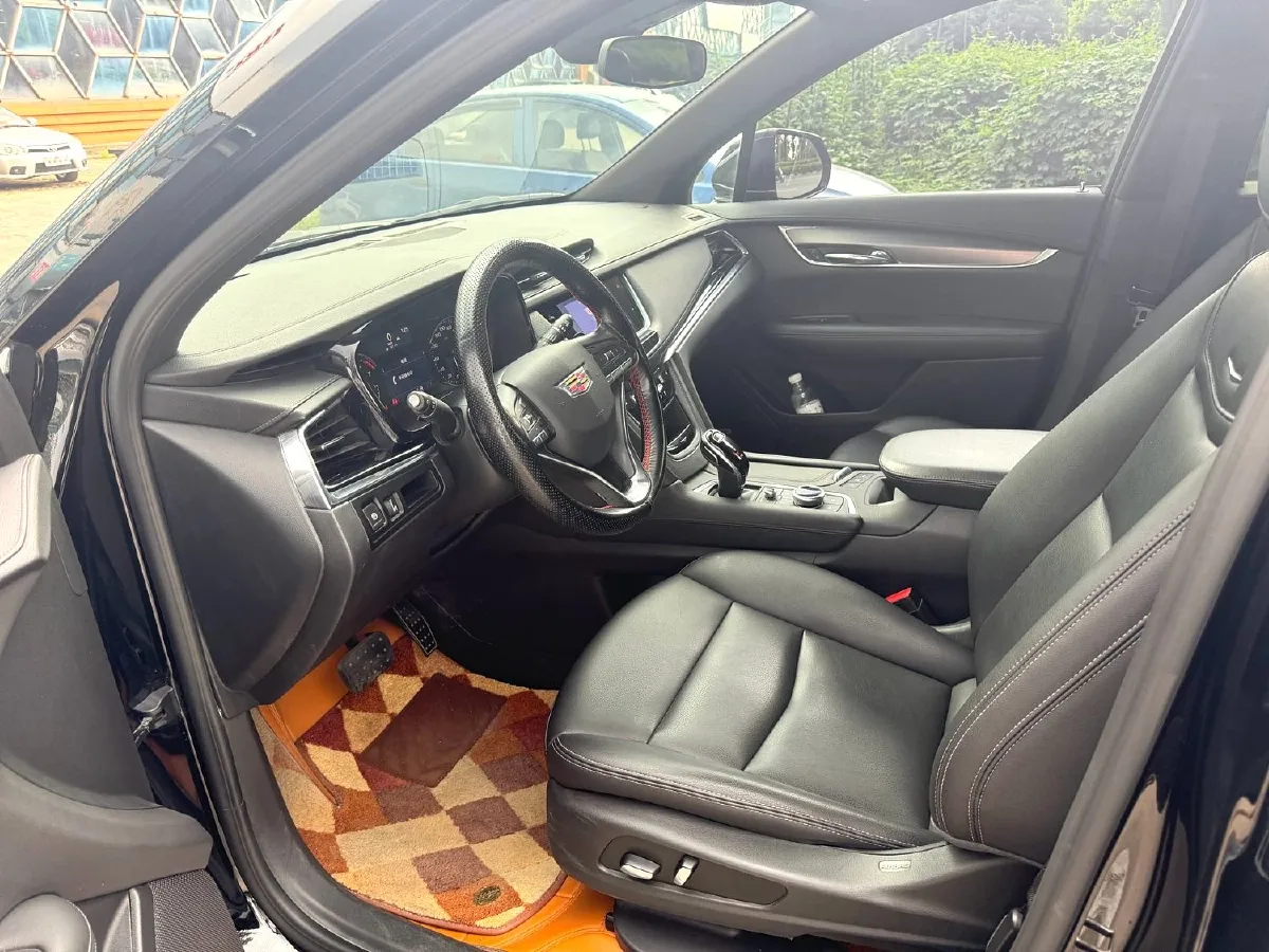 2020 Cadillac XT6 2.0T 237HP L4 9AT,autocango,china used car exporter,china ev exporter,chinese used car exporter,chinese used ev exporter