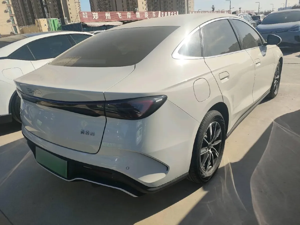2024 BYD Seal06 DM-i 1.5L 101HP L4 E-CVT PHEV 10.08KWH,autocango,china used car exporter,china ev exporter,chinese used car exporter,chinese used ev exporter