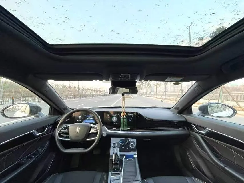 2022 Bestune B70S 1.5T 169HP L4 7DCT,autocango,china used car exporter,china ev exporter,chinese used car exporter,chinese used ev exporter