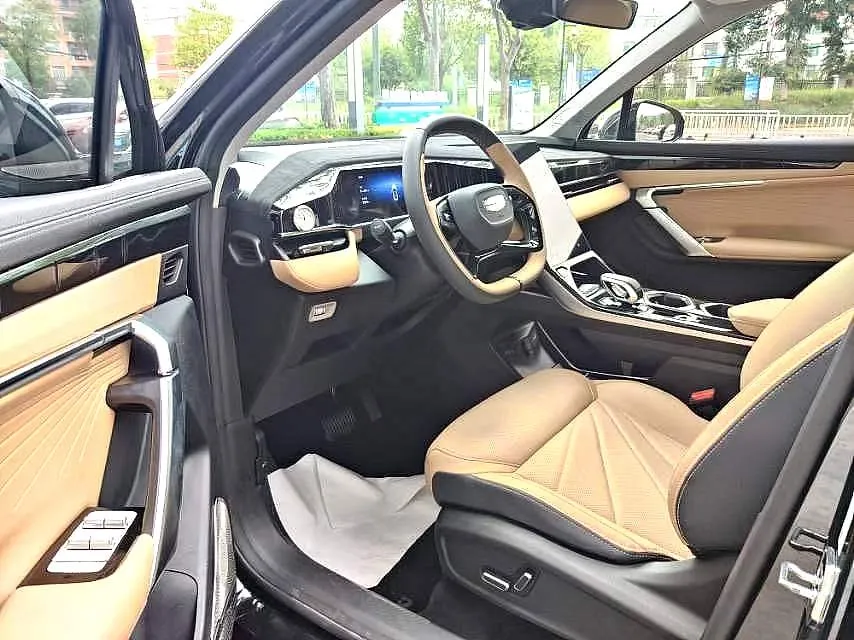 2023 Geely StarRay 1.5T 181HP L4 7DCT,autocango,china used car exporter,china ev exporter,chinese used car exporter,chinese used ev exporter