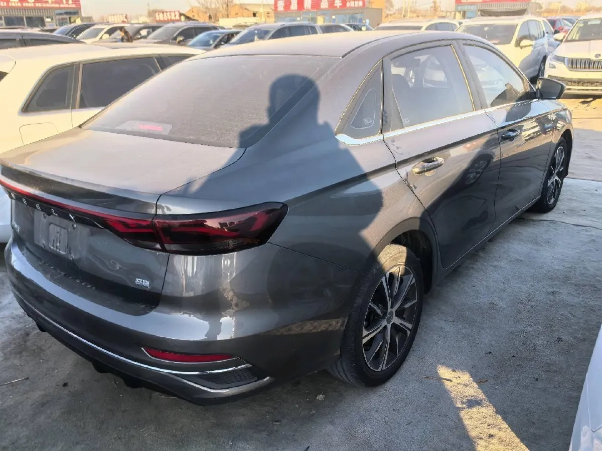 2022 Geely Emgrand 1.5L 114HP L4 CVT,autocango,china used car exporter,china ev exporter,chinese used car exporter,chinese used ev exporter