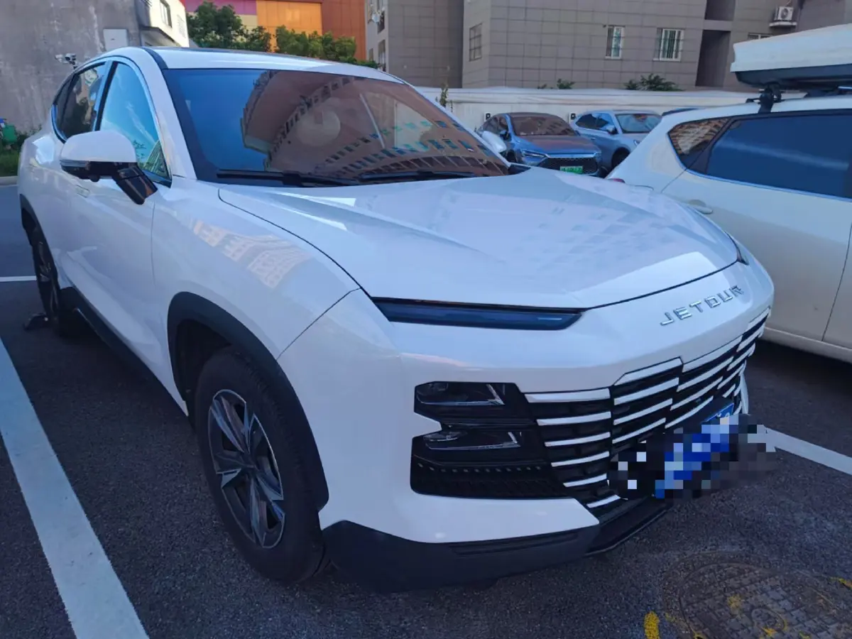 2023 Jetour DASHING 1.5T 156HP L4 6DCT