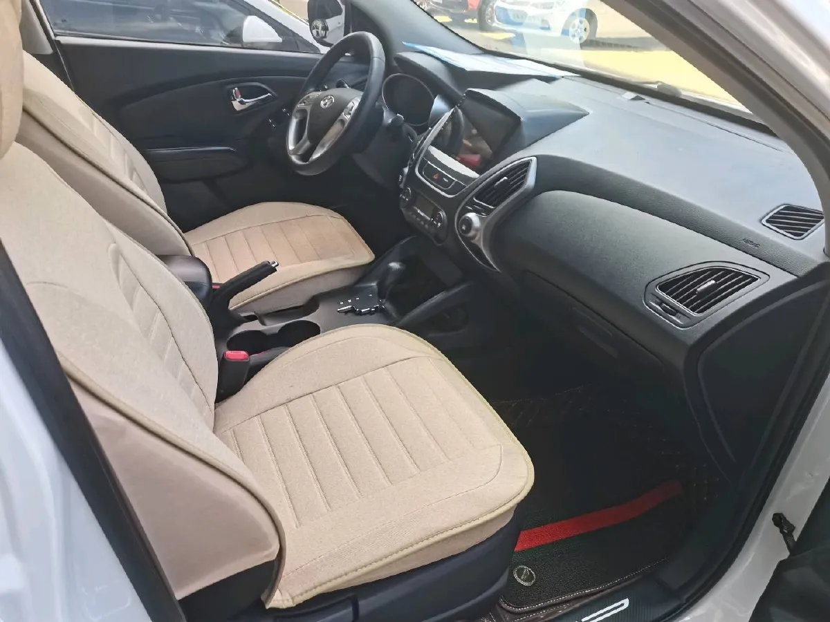 2015 Hyundai ix35 2.0L 160HP L4 6AT,autocango,china used car exporter,china ev exporter,chinese used car exporter,chinese used ev exporter