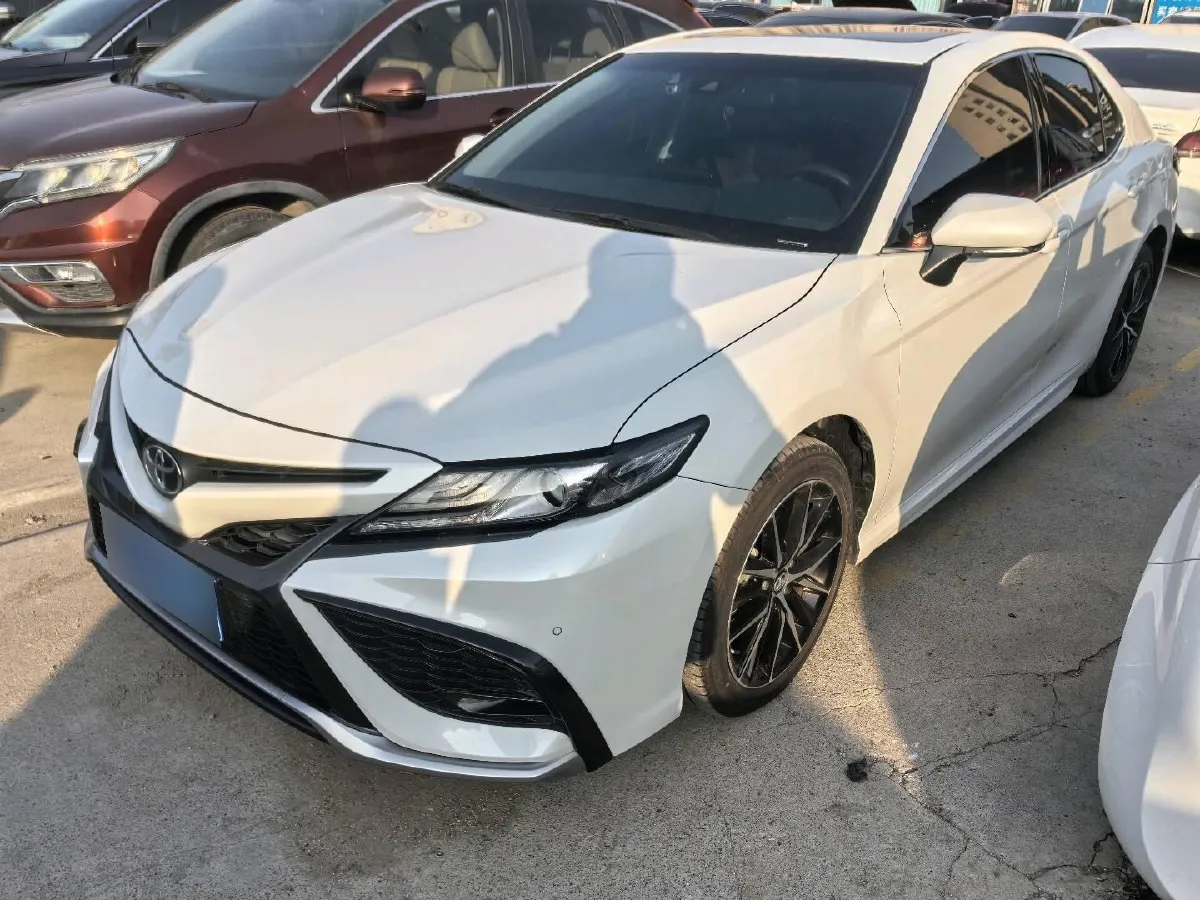 2022 Toyota Camry 2.0L 178HP L4 CVT,autocango,china used car exporter,china ev exporter,chinese used car exporter,chinese used ev exporter