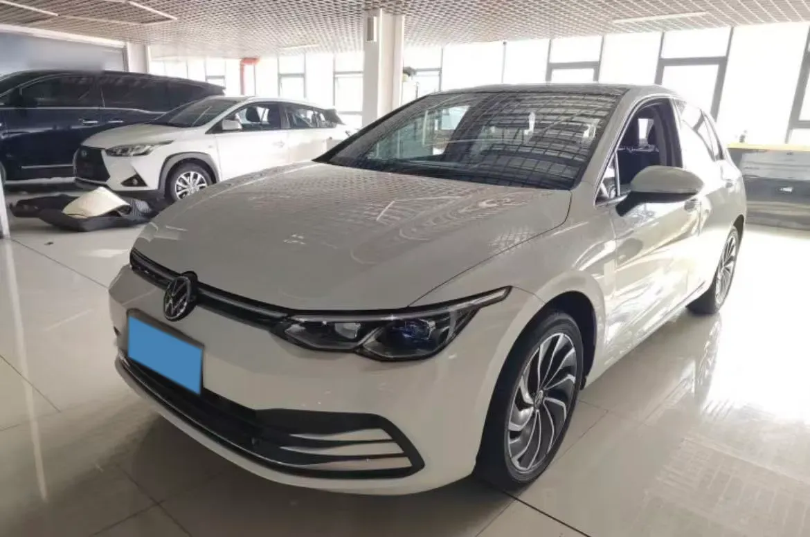 2023 Volkswagen Golf 1.4T 150HP L4 7DCT,autocango,china used car exporter,china ev exporter,chinese used car exporter,chinese used ev exporter