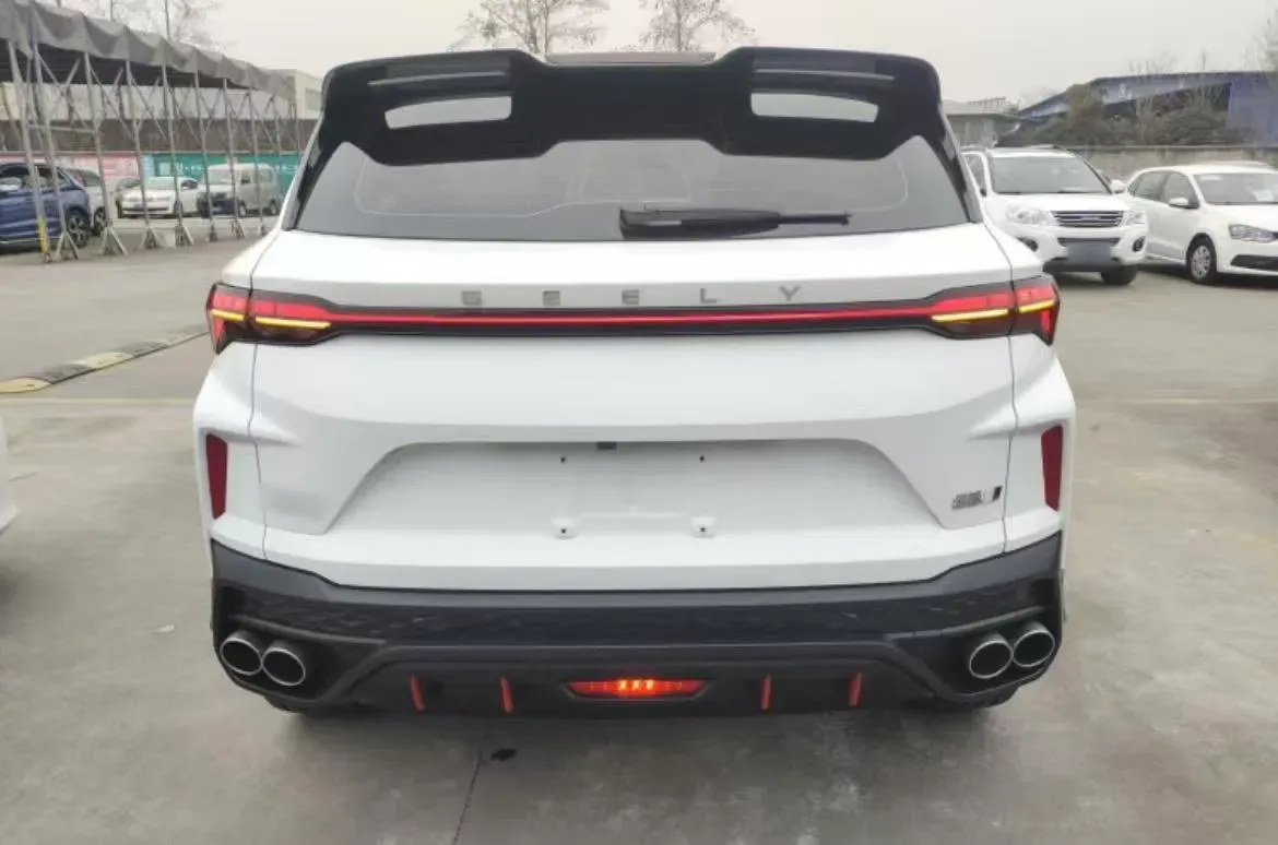 2022 Geely Coolray 1.5T 181HP L4 7DCT,autocango,china used car exporter,china ev exporter,chinese used car exporter,chinese used ev exporter