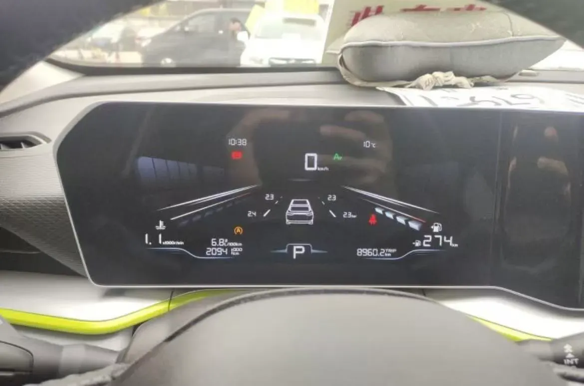 2022 Geely Coolray 1.5T 181HP L4 7DCT,autocango,china used car exporter,china ev exporter,chinese used car exporter,chinese used ev exporter