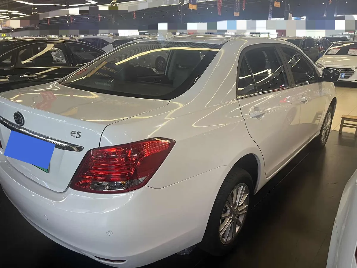 2018 BYD e5 BEV 60.48KWH,autocango,china used car exporter,china ev exporter,chinese used car exporter,chinese used ev exporter
