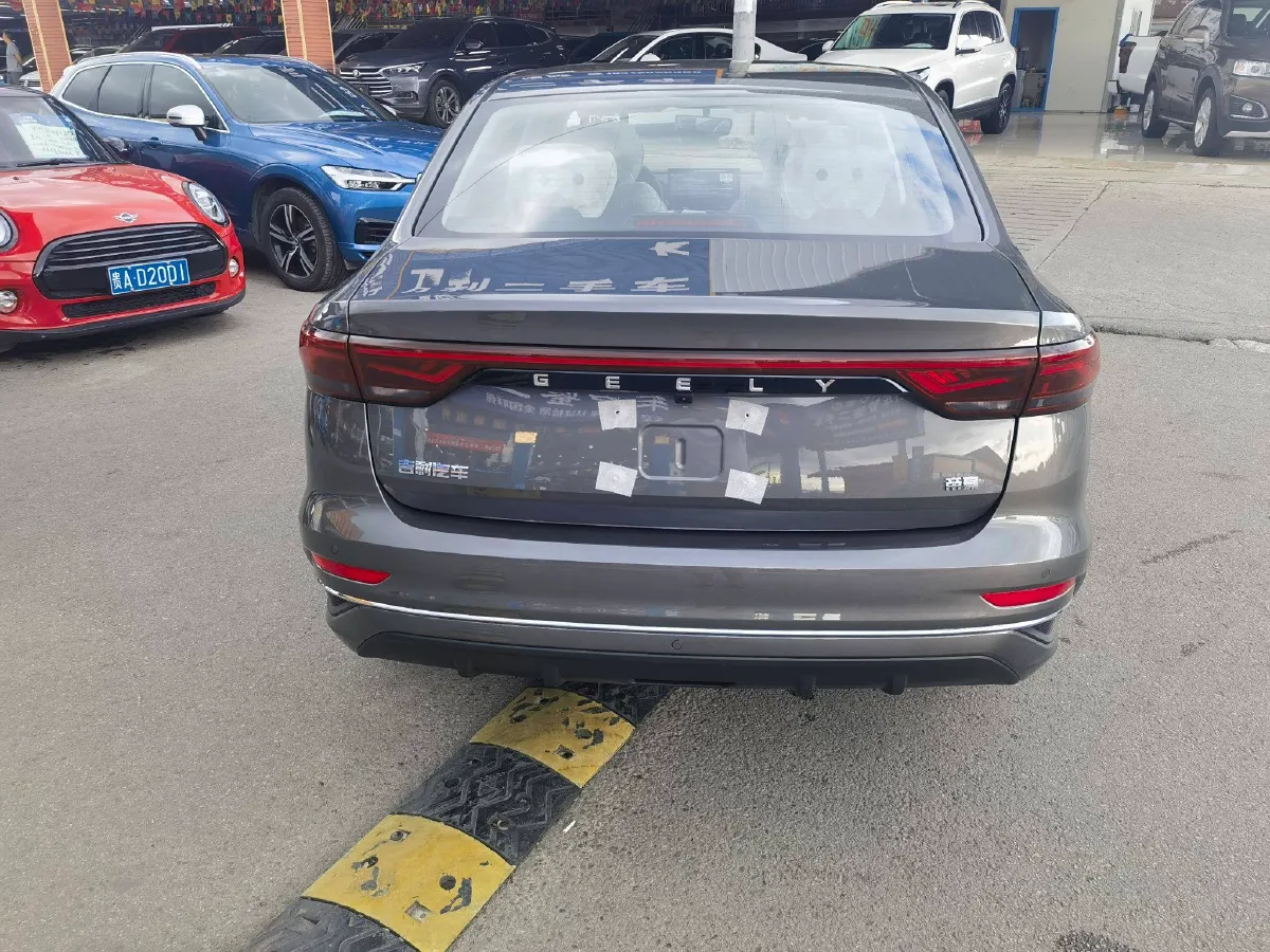 2025 Geely Emgrand 1.5L 127HP L4 CVT,autocango,china used car exporter,china ev exporter,chinese used car exporter,chinese used ev exporter