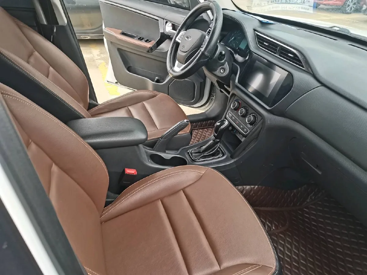 2020 Chery Tiggo 3 1.5T 156HP L4 CVT,autocango,china used car exporter,china ev exporter,chinese used car exporter,chinese used ev exporter