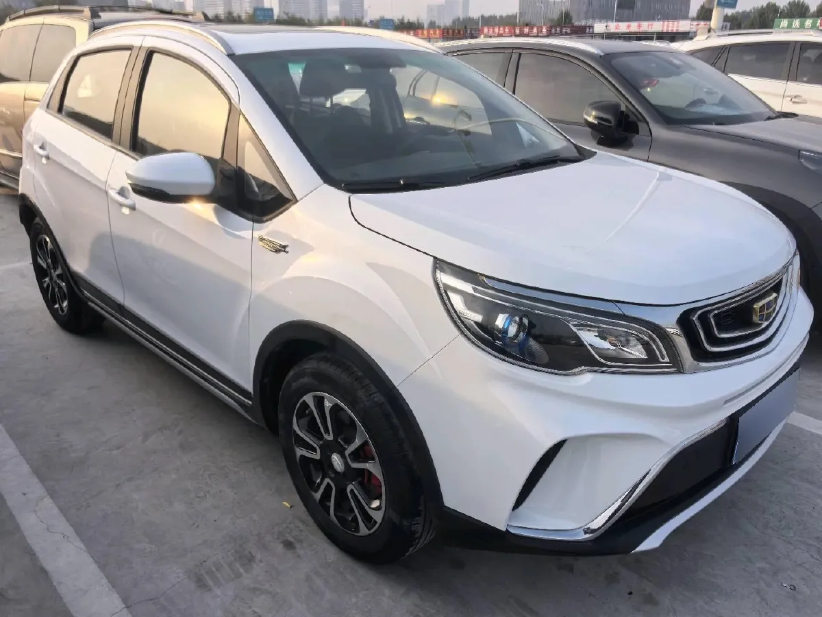 2017 Geely Vision X3 1.5L 102HP L4 4AT,autocango,china used car exporter,china ev exporter,chinese used car exporter,chinese used ev exporter