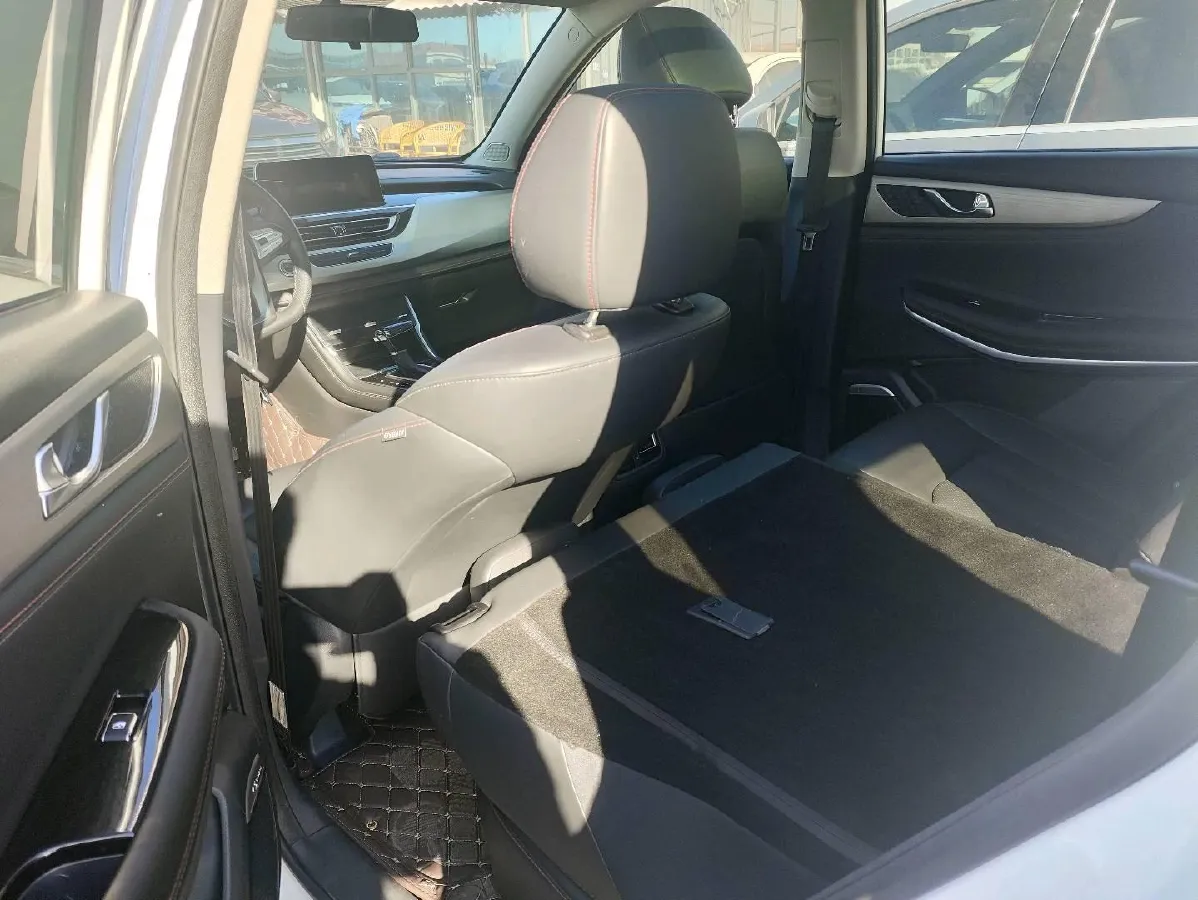 2020 ChangAn CS75 1.5T 178HP L4 6MT,autocango,china used car exporter,china ev exporter,chinese used car exporter,chinese used ev exporter