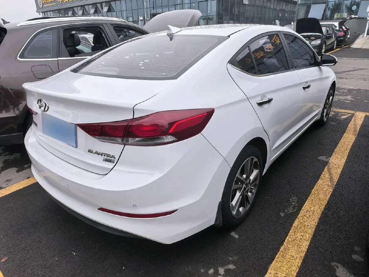 2016 Hyundai Elantra 1.6L 130HP L4 6AT,autocango,china used car exporter,china ev exporter,chinese used car exporter,chinese used ev exporter
