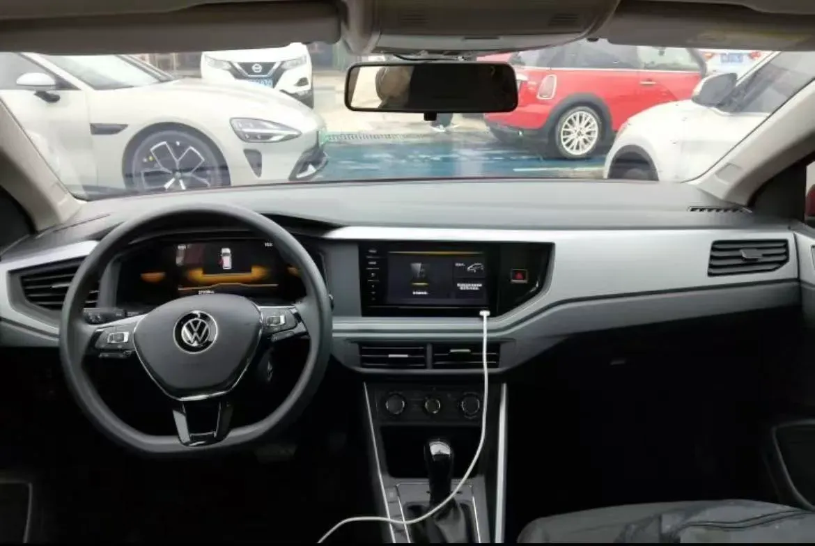 2023 Volkswagen Polo 1.5L 113HP L4 6AT,autocango,china used car exporter,china ev exporter,chinese used car exporter,chinese used ev exporter