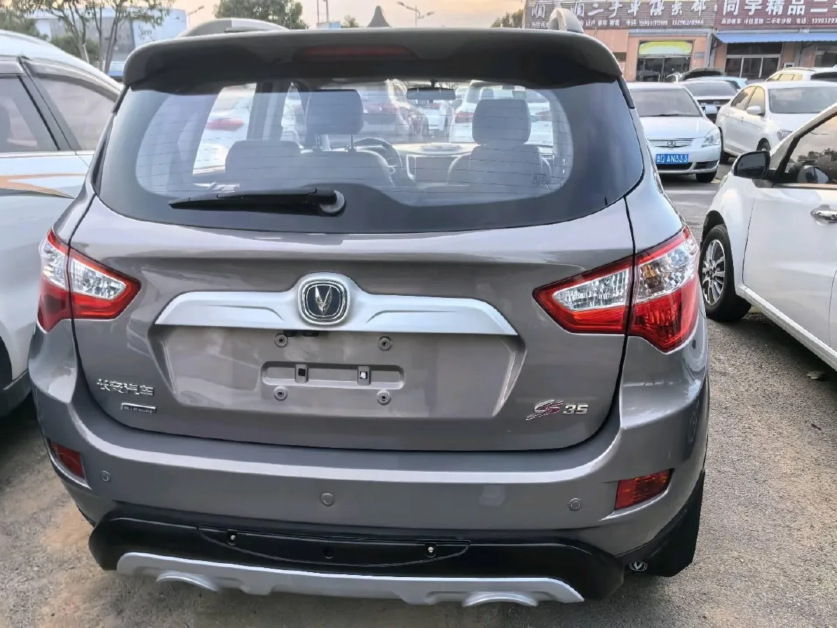 2015 ChangAn CS35 1.6L 125HP L4 4AT,autocango,china used car exporter,china ev exporter,chinese used car exporter,chinese used ev exporter