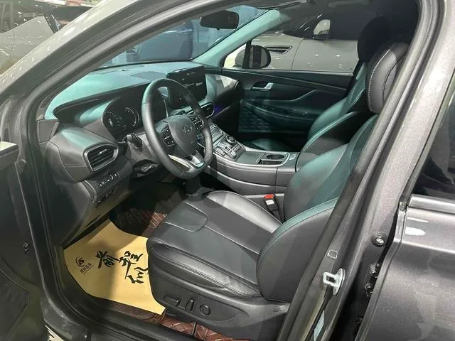 2023 Hyundai Santafe 2.0T 230HP L4 8AT,autocango,china used car exporter,china ev exporter,chinese used car exporter,chinese used ev exporter