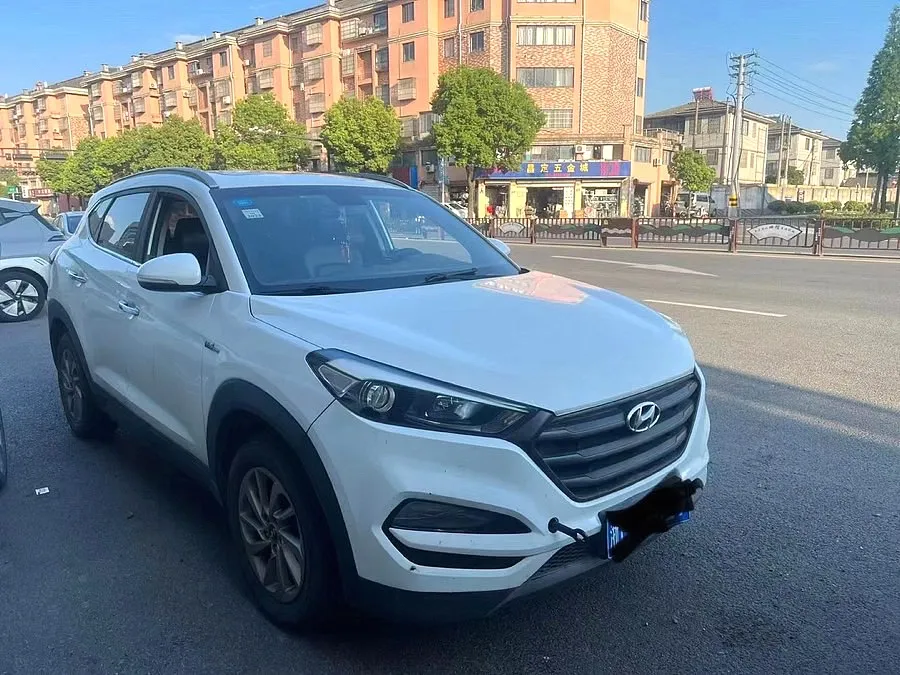 2015 Hyundai Tucson 1.6T 177HP L4 7DCT,autocango,china used car exporter,china ev exporter,chinese used car exporter,chinese used ev exporter