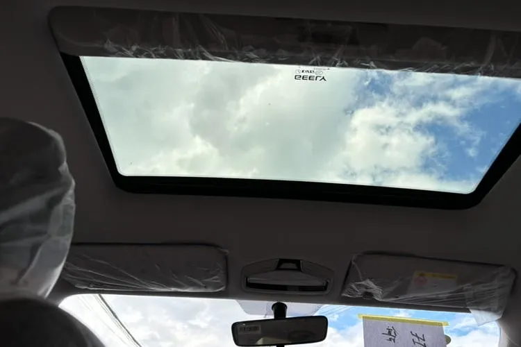 2025 Geely Emgrand 1.5L 127HP L4 CVT,autocango,china used car exporter,china ev exporter,chinese used car exporter,chinese used ev exporter