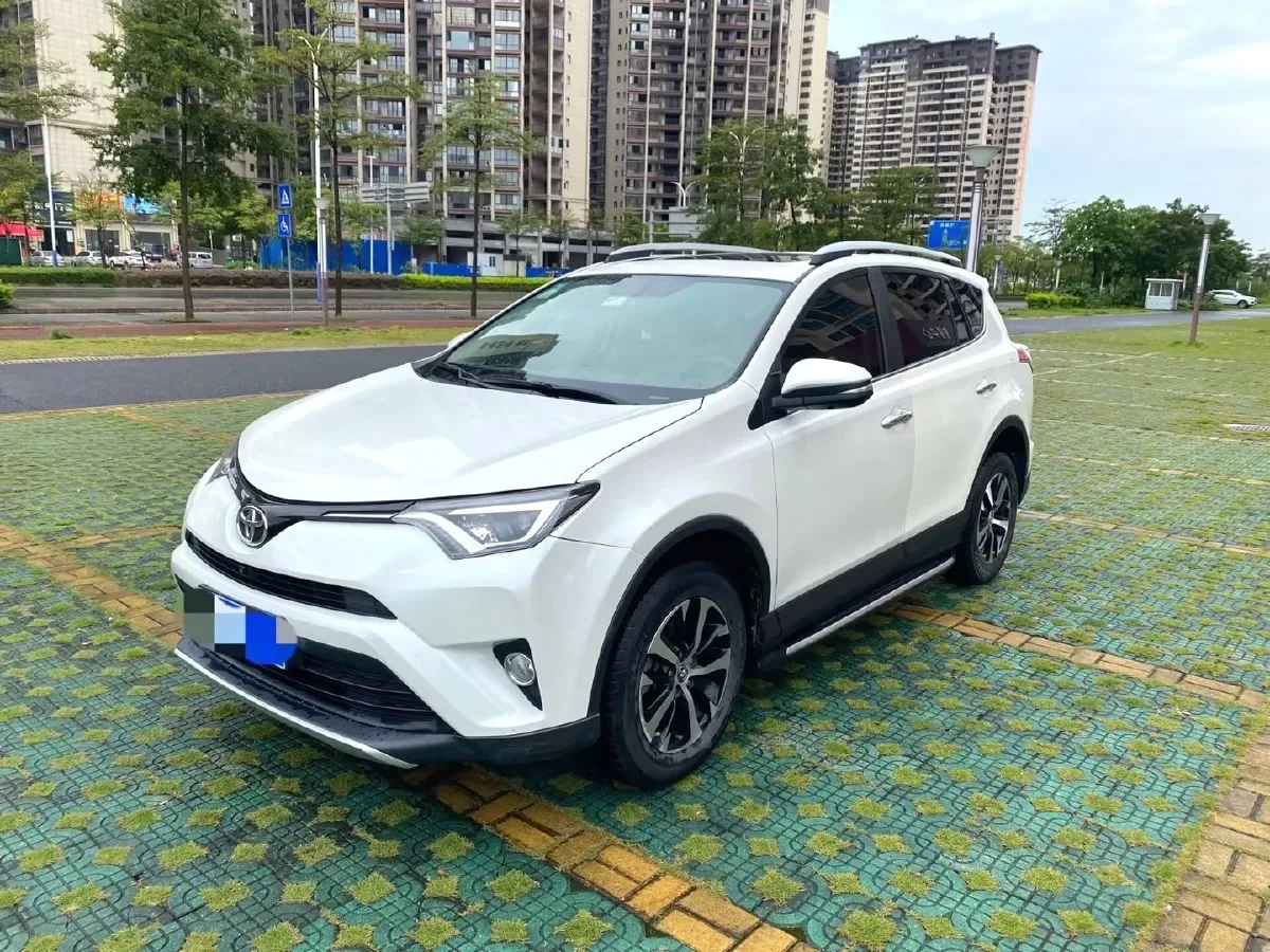 2016 Toyota RAV4 2.0L 151HP L4 CVT,autocango,china used car exporter,china ev exporter,chinese used car exporter,chinese used ev exporter