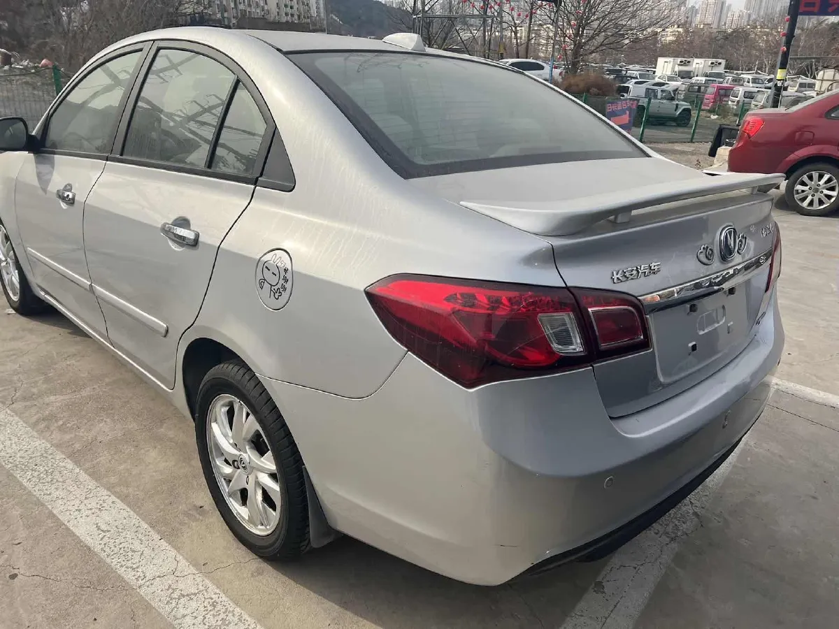 2012 ChangAn Alsvin V5 1.5L 114HP L4 5MT,autocango,china used car exporter,china ev exporter,chinese used car exporter,chinese used ev exporter