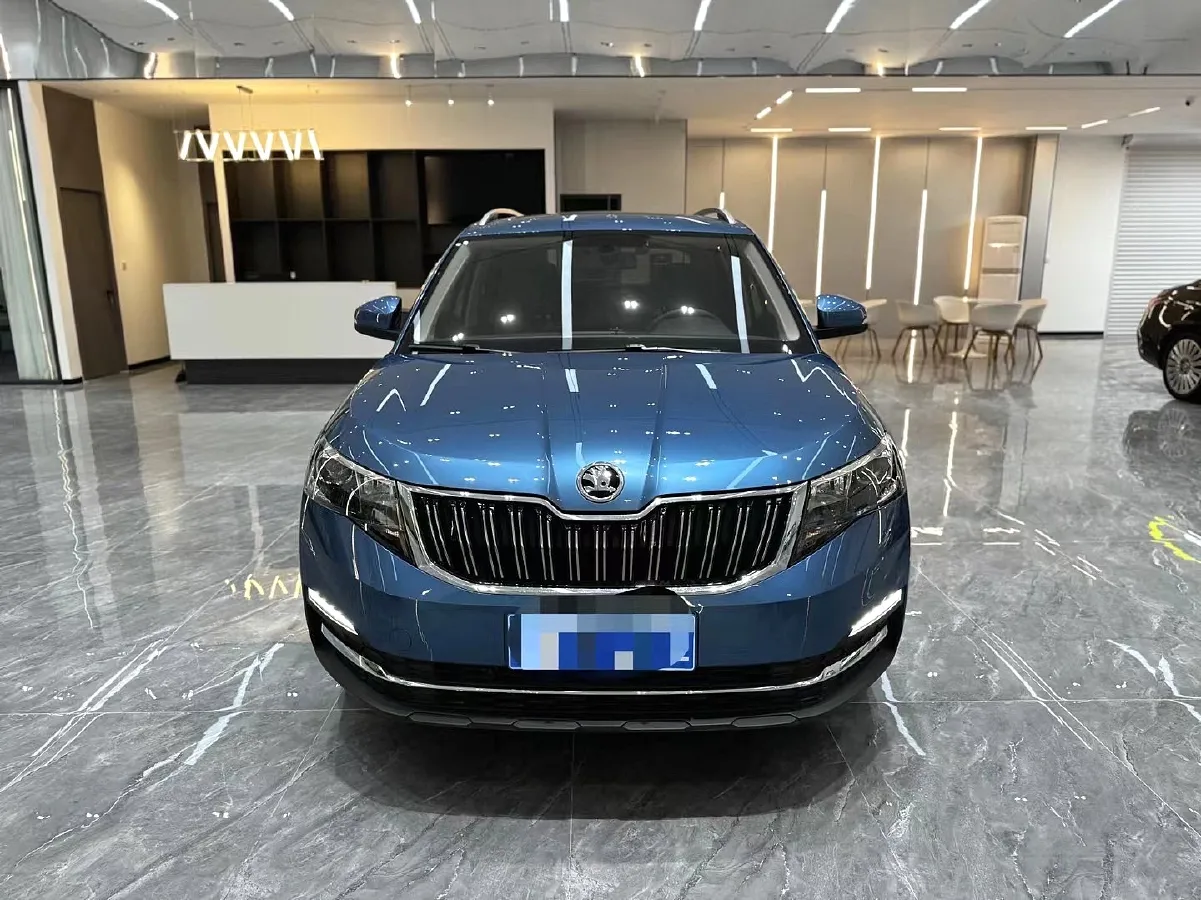 2022 Skoda Kamiq 1.5L 112HP L4 6AT,autocango,china used car exporter,china ev exporter,chinese used car exporter,chinese used ev exporter