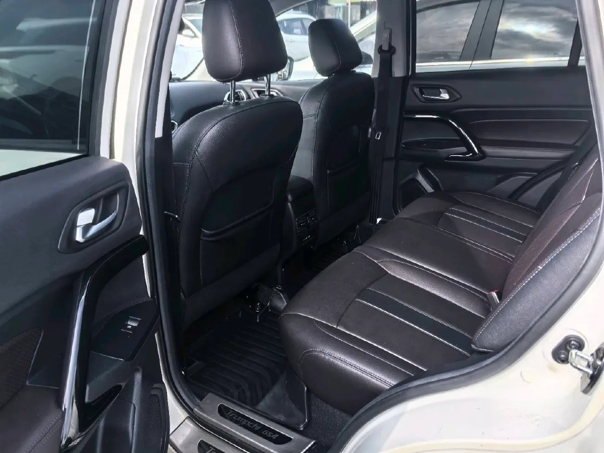 2019 GAC Trumpchi GS4 1.5T 169HP L4 6AT,autocango,china used car exporter,china ev exporter,chinese used car exporter,chinese used ev exporter