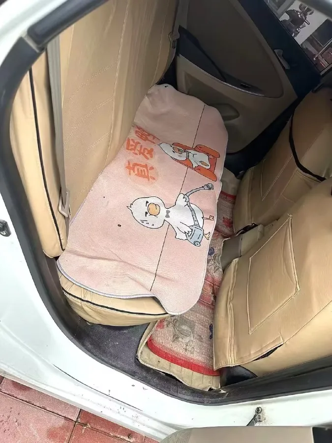 2016 Hyundai Reina 1.4L 107HP L4 5MT,autocango,china used car exporter,china ev exporter,chinese used car exporter,chinese used ev exporter