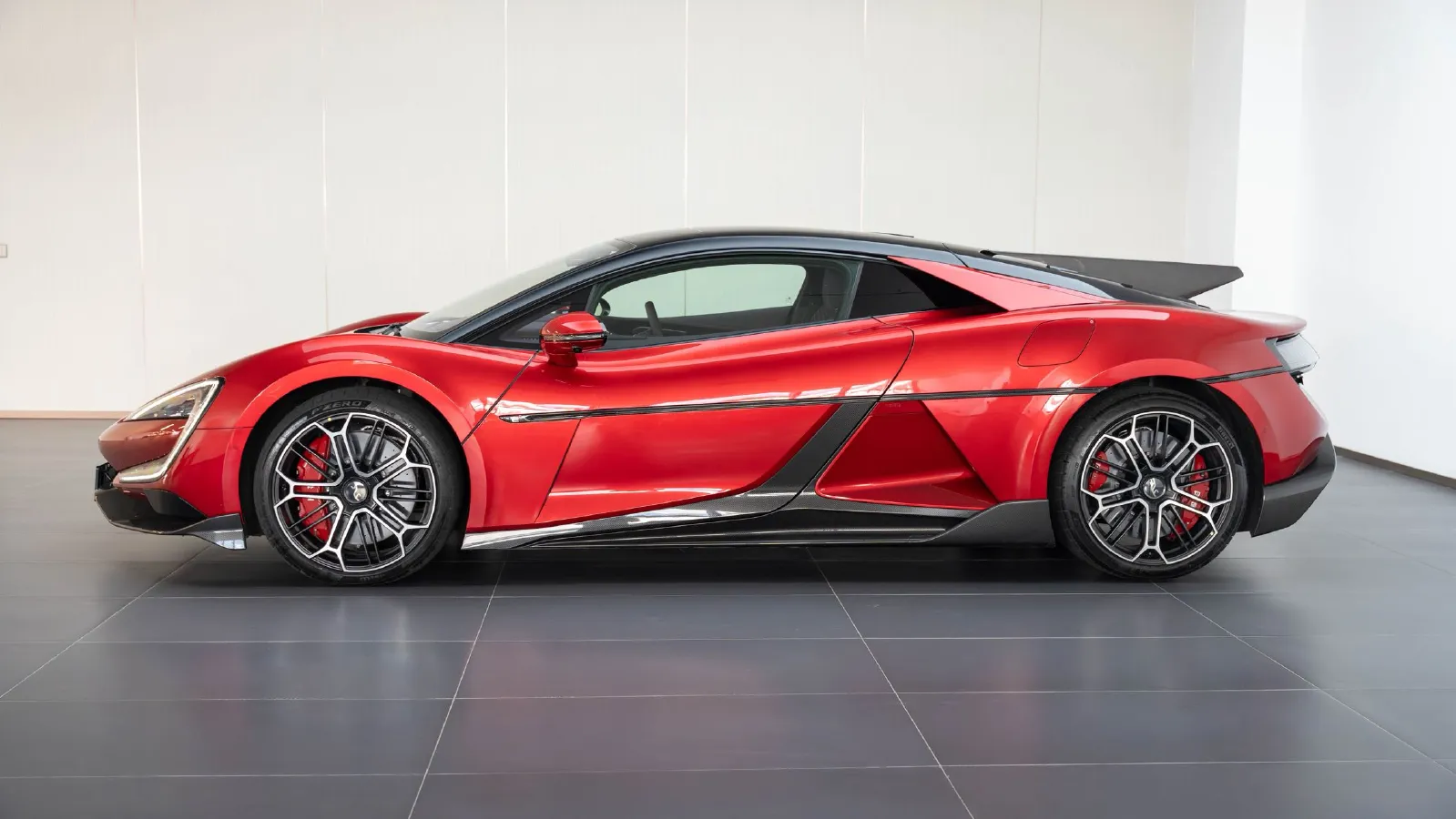 2024 YangWang U9 BEV 80KWH,autocango,china used car exporter,china ev exporter,chinese used car exporter,chinese used ev exporter