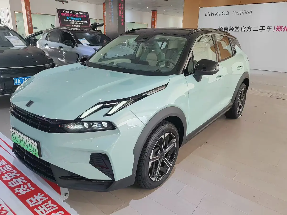 2023 LYNK&CO 06 EM-P 1.5L 120HP L4 3DHT PHEV 19.09KWH