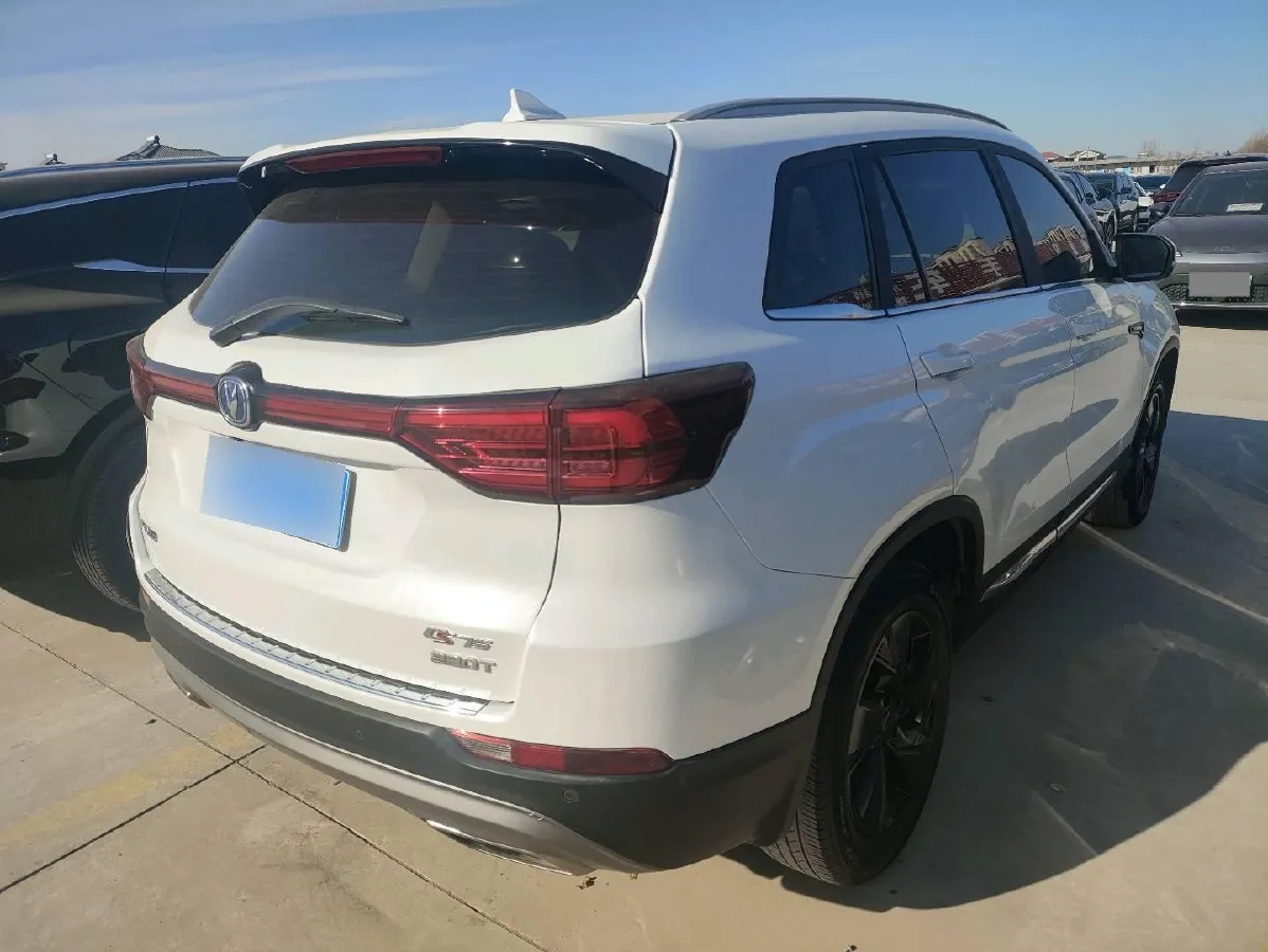 2020 ChangAn CS75 1.5T 178HP L4 6MT,autocango,china used car exporter,china ev exporter,chinese used car exporter,chinese used ev exporter