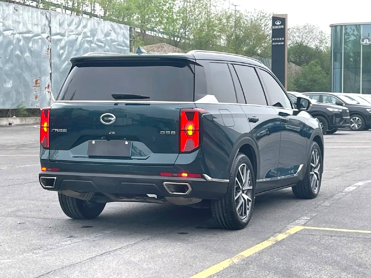 2022 GAC Trumpchi GS8 2.0T 252HP L4 8AT,autocango,china used car exporter,china ev exporter,chinese used car exporter,chinese used ev exporter