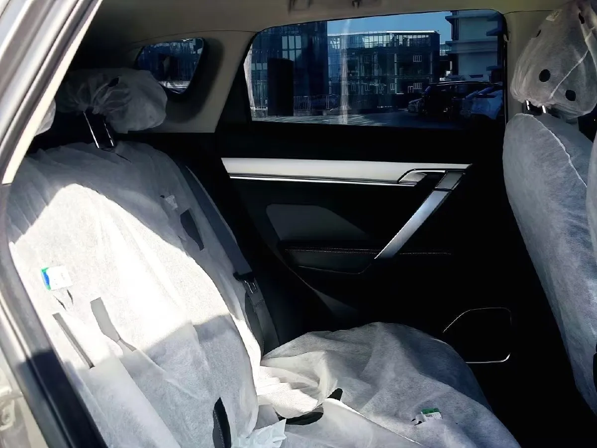 2025 Geely Coolray 1.5L 126HP L4 CVT,autocango,china used car exporter,china ev exporter,chinese used car exporter,chinese used ev exporter