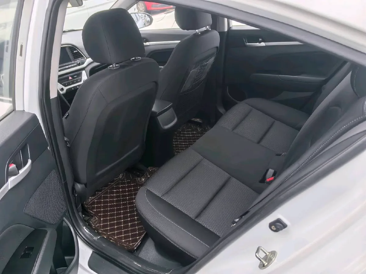 2016 Hyundai Elantra 1.6L 130HP L4 6AT,autocango,china used car exporter,china ev exporter,chinese used car exporter,chinese used ev exporter