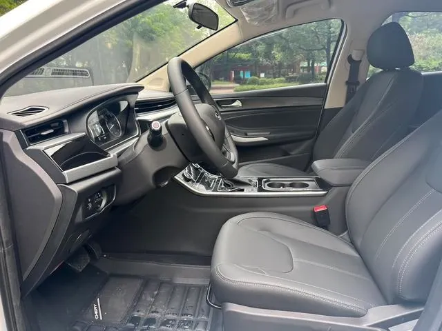 2024 Chery Arrizo 5 1.5L 120HP L4 CVT,autocango,china used car exporter,china ev exporter,chinese used car exporter,chinese used ev exporter