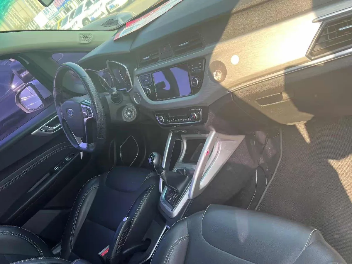 2017 Geely Vision X3 1.5L 102HP L4 5MT,autocango,china used car exporter,china ev exporter,chinese used car exporter,chinese used ev exporter