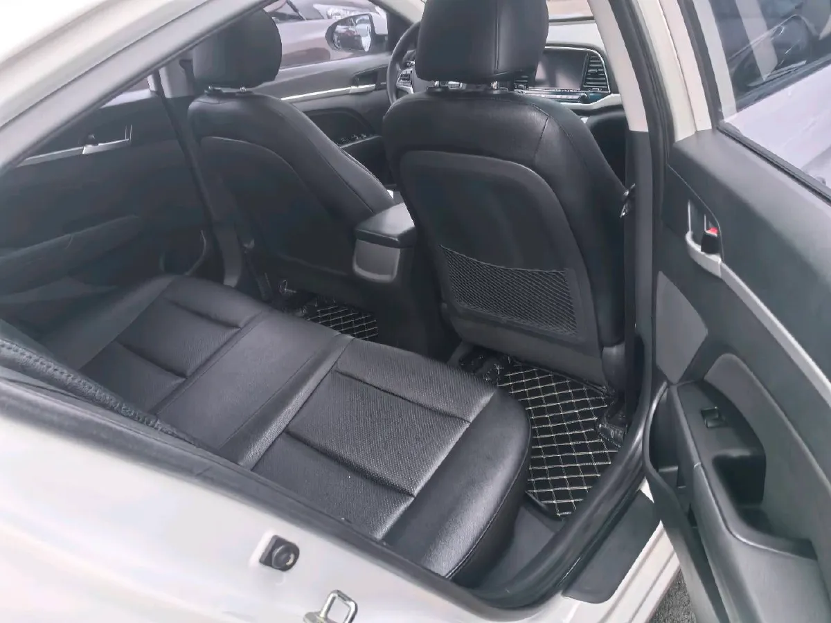 2016 Hyundai Elantra 1.6L 130HP L4 6AT,autocango,china used car exporter,china ev exporter,chinese used car exporter,chinese used ev exporter