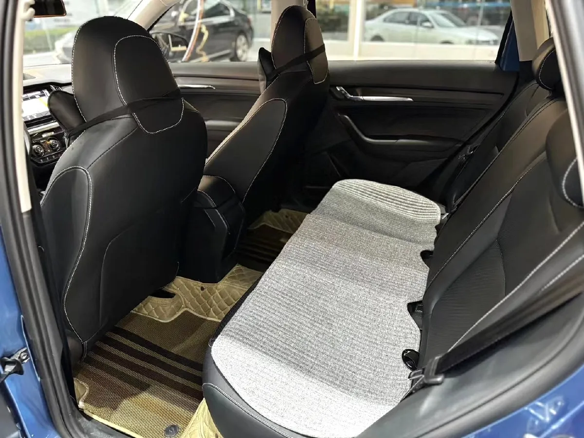 2022 Skoda Kamiq 1.5L 112HP L4 6AT,autocango,china used car exporter,china ev exporter,chinese used car exporter,chinese used ev exporter