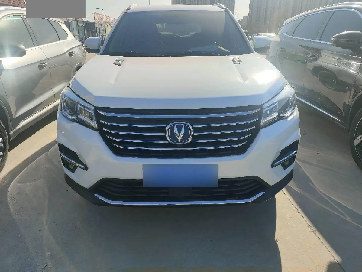 2020 ChangAn CS75 1.5T 178HP L4 6MT,autocango,china used car exporter,china ev exporter,chinese used car exporter,chinese used ev exporter