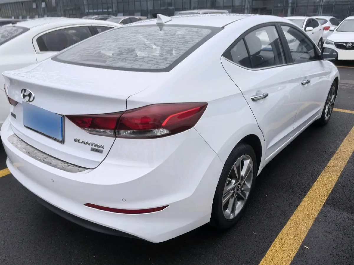 2016 Hyundai Elantra 1.6L 130HP L4 6AT,autocango,china used car exporter,china ev exporter,chinese used car exporter,chinese used ev exporter