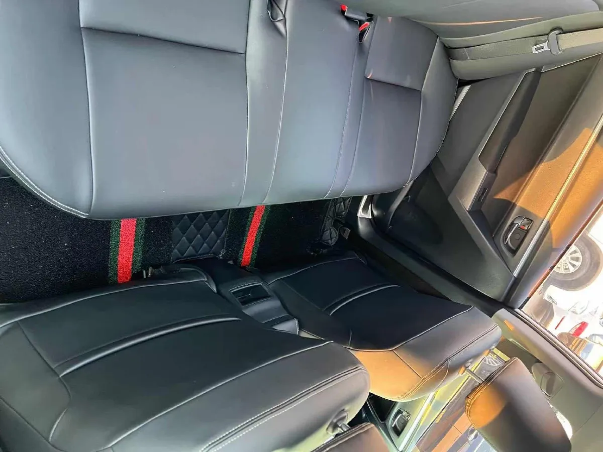 2017 Toyota Corolla 1.2T 116HP L4 CVT,autocango,china used car exporter,china ev exporter,chinese used car exporter,chinese used ev exporter