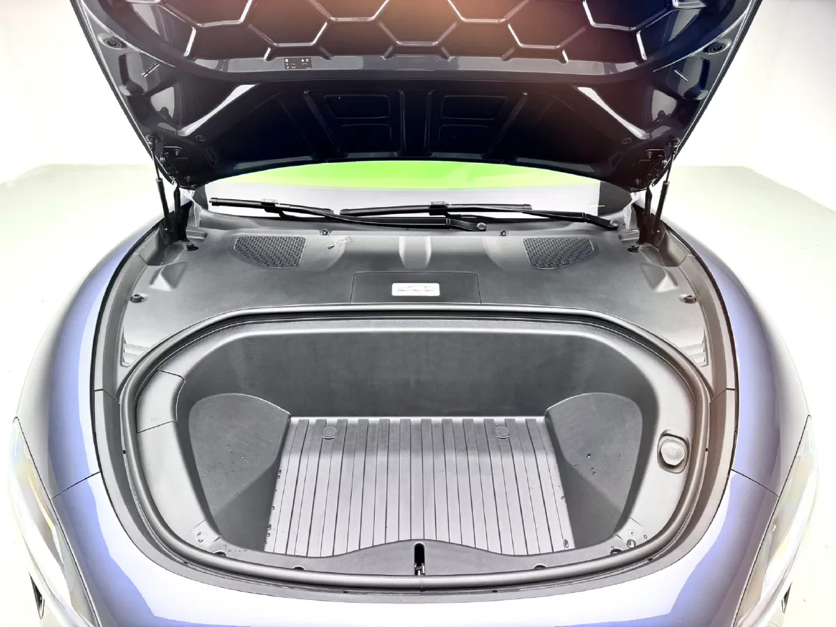 2024 MI SU7 BEV 101KWH,autocango,china used car exporter,china ev exporter,chinese used car exporter,chinese used ev exporter