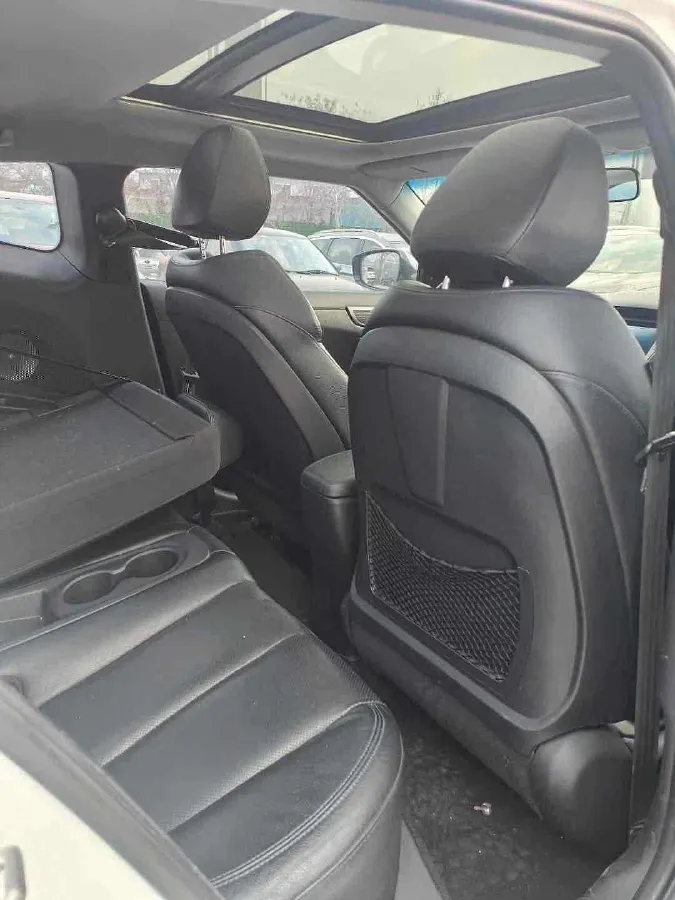 2012 Hyundai Veloster 1.6T 204HP L4 6AT,autocango,china used car exporter,china ev exporter,chinese used car exporter,chinese used ev exporter