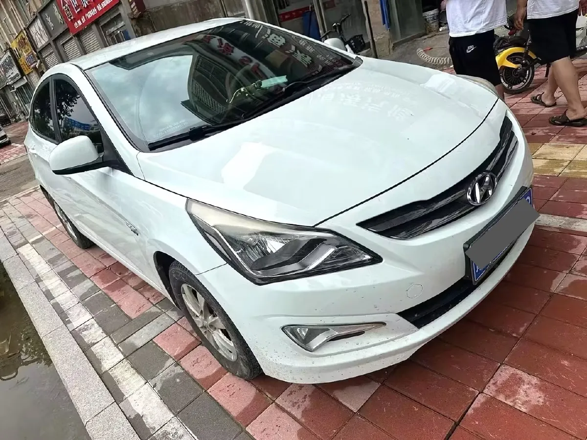 2016 Hyundai Reina 1.4L 107HP L4 5MT,autocango,china used car exporter,china ev exporter,chinese used car exporter,chinese used ev exporter