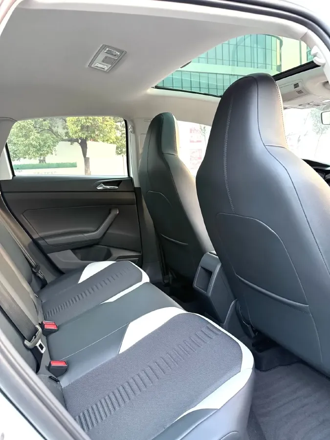 2023 Volkswagen Polo 1.5L 113HP L4 6AT,autocango,china used car exporter,china ev exporter,chinese used car exporter,chinese used ev exporter