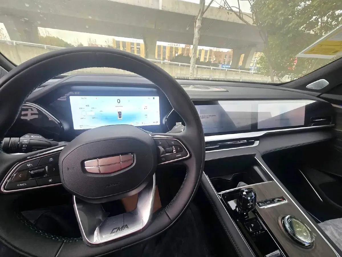 2025 Geely Monjaro 2.0T 238HP L4 8AT,autocango,china used car exporter,china ev exporter,chinese used car exporter,chinese used ev exporter